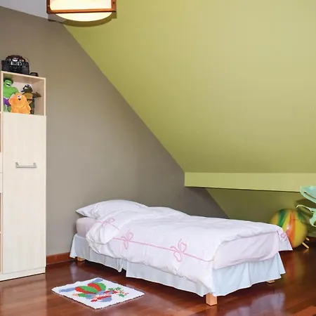 בית נופש Beautiful In With Kitchen