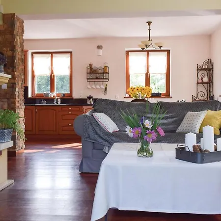 בית נופש Beautiful In With Kitchen Gardna Wielka